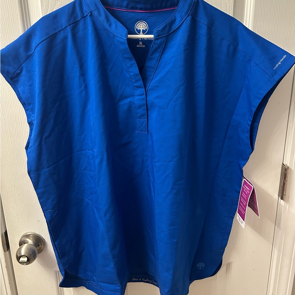 Healing Hands Scrub Top XL